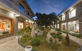 River Heritage Resort